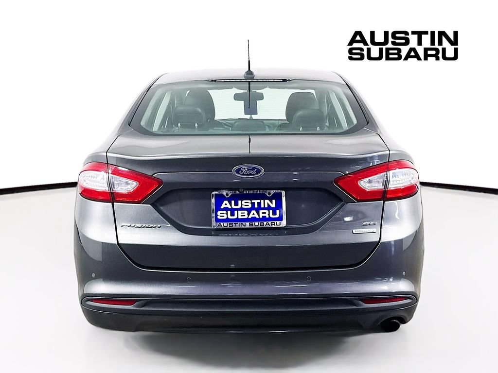 Used 2016 Ford Fusion SE w/ Equipment Group 202A FWD image 6