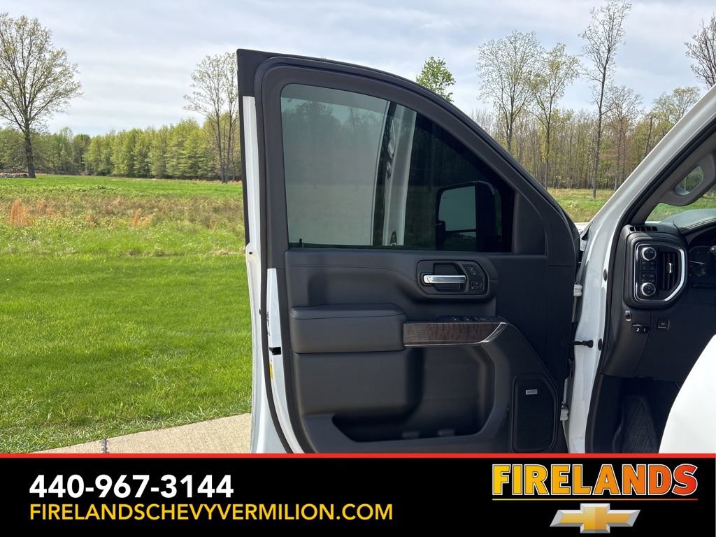 Used 2021 GMC Sierra 2500 Denali w/ Denali Ultimate Package AWD/4WD image 11