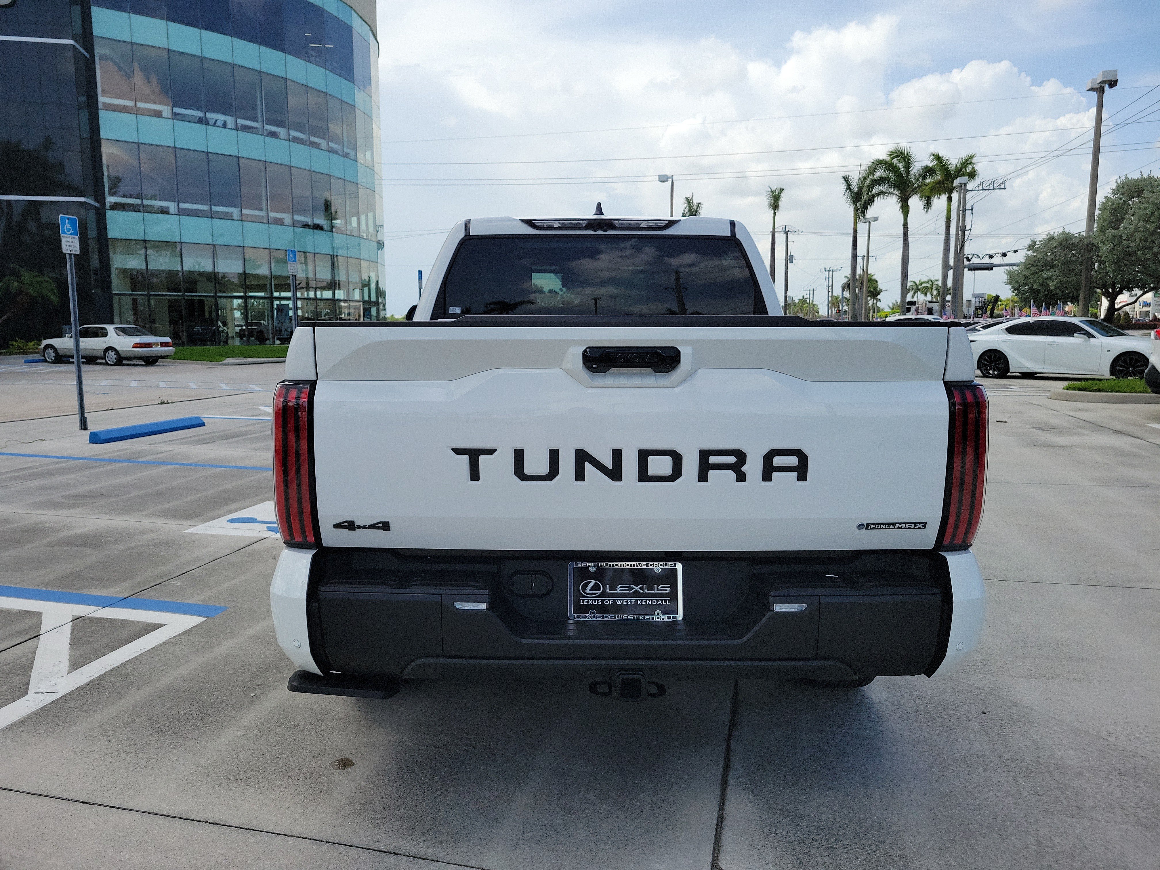 Used 2026 Toyota Tundra Limited w/ Limited PVM Package AWD/4WD image 8
