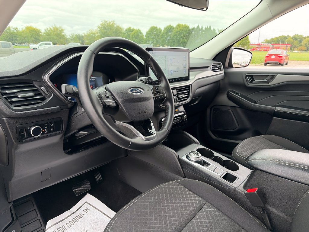 Used 2024 Ford Escape Active w/ Tech Pack #1 FWD image 14