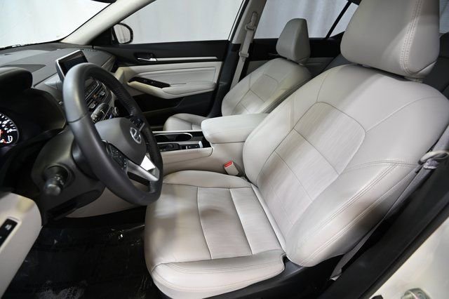 Used 2021 Nissan Altima 2.5 Platinum image 7