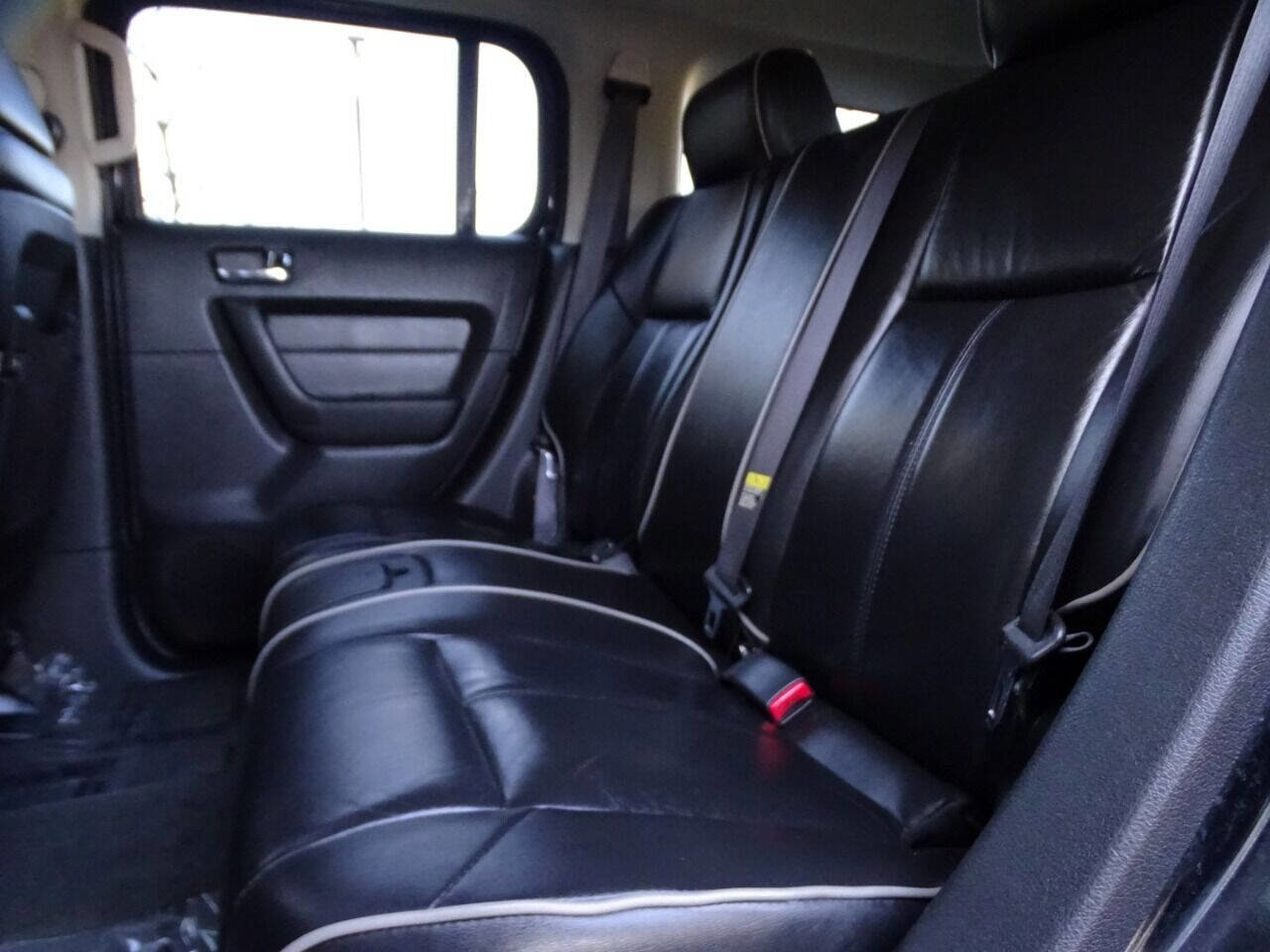 Used 2006 HUMMER H3 AWD/4WD image 53