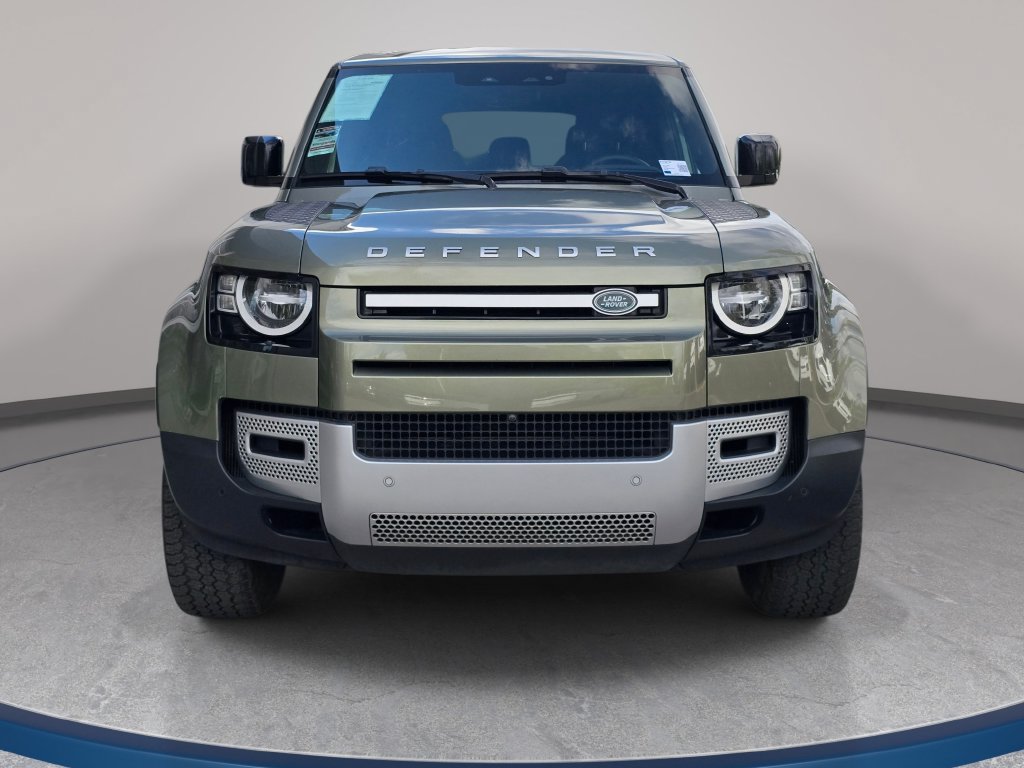 Used 2023 Land Rover Defender 110 AWD/4WD image 3