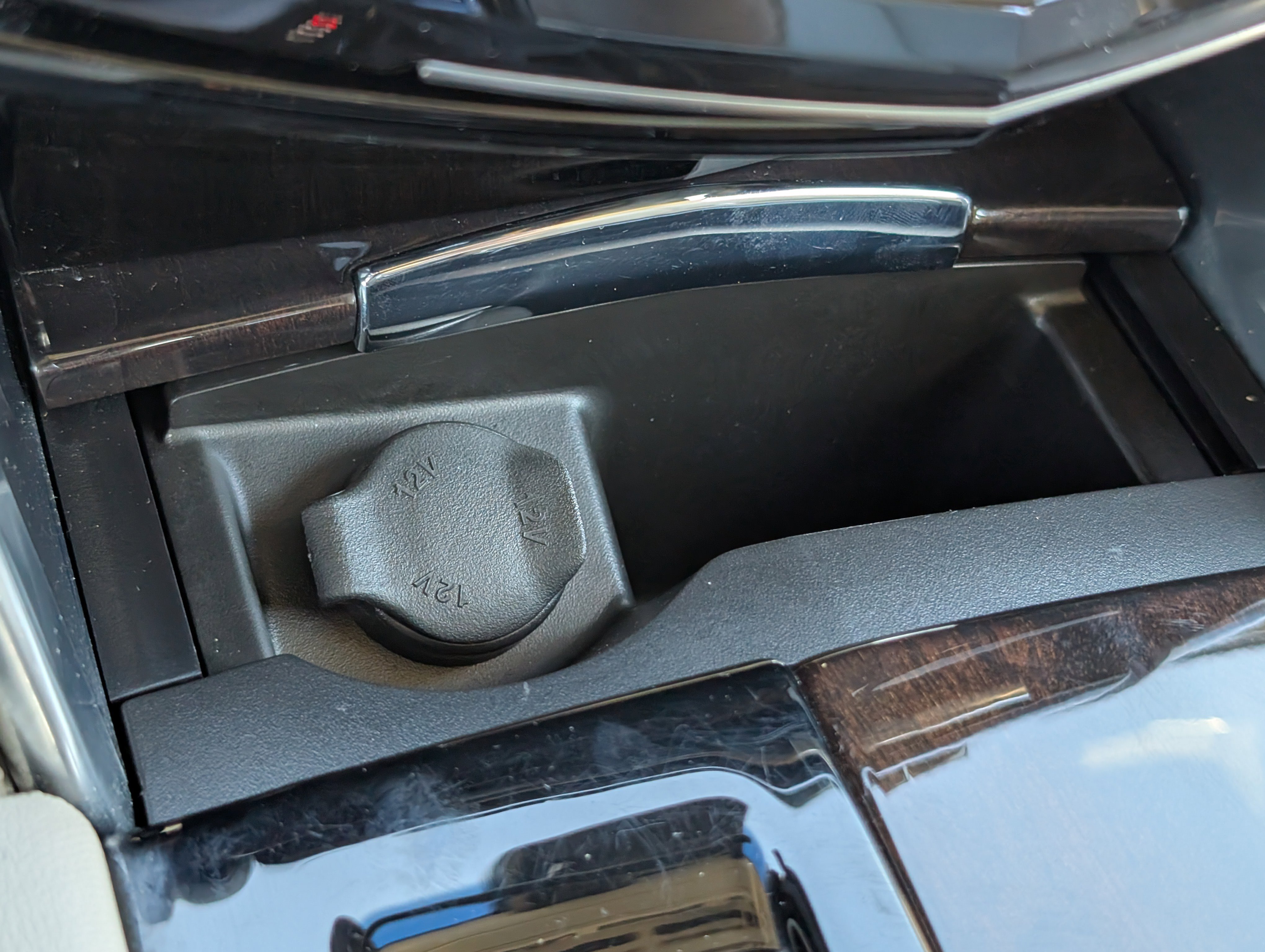 Used 2016 Cadillac XTS Premium image 23