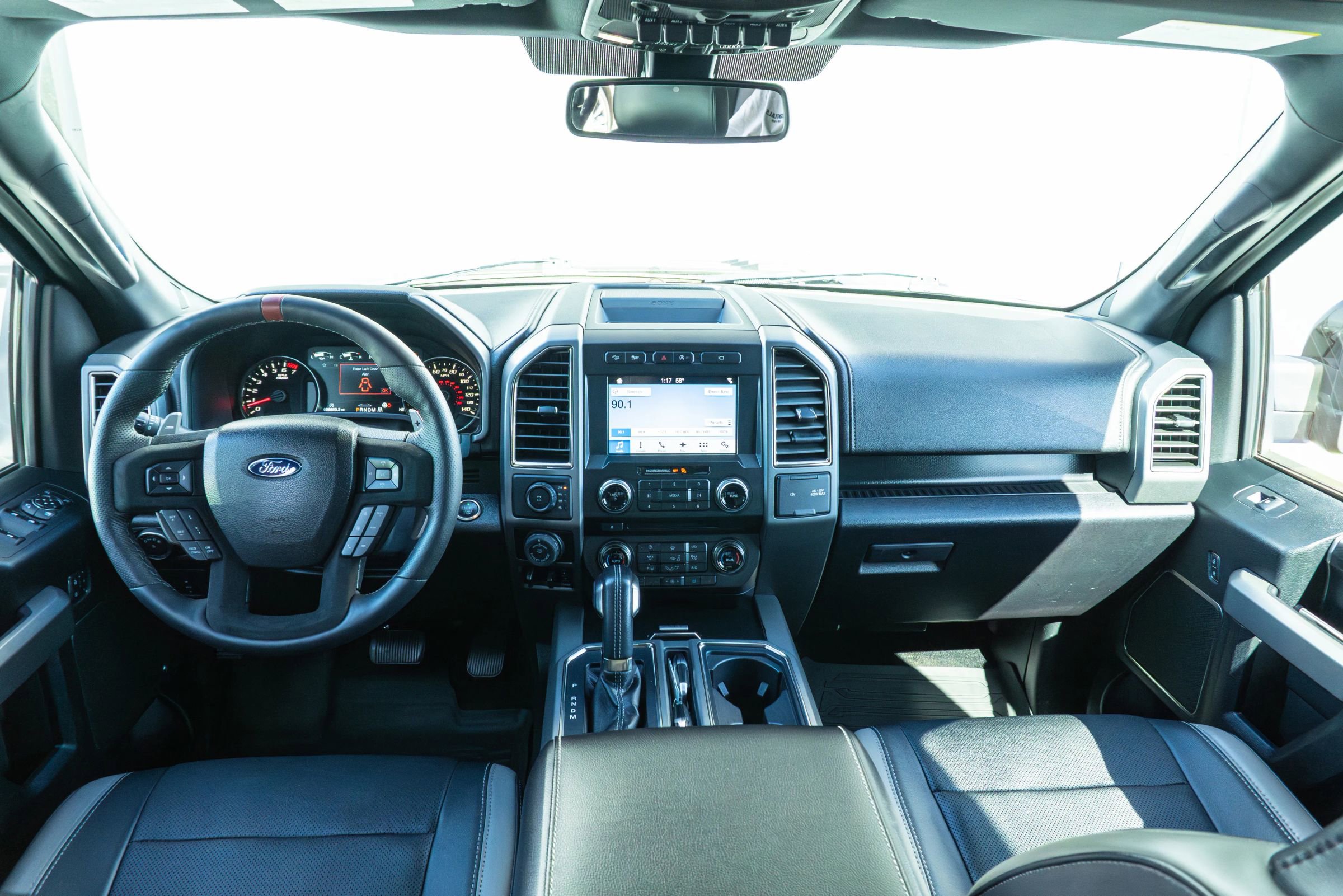 Used 2017 Ford F150 Raptor w/ Equipment Group 802A Luxury image 17