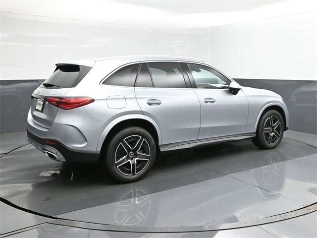 New 2025 Mercedes-Benz GLC 350e 4MATIC image 15