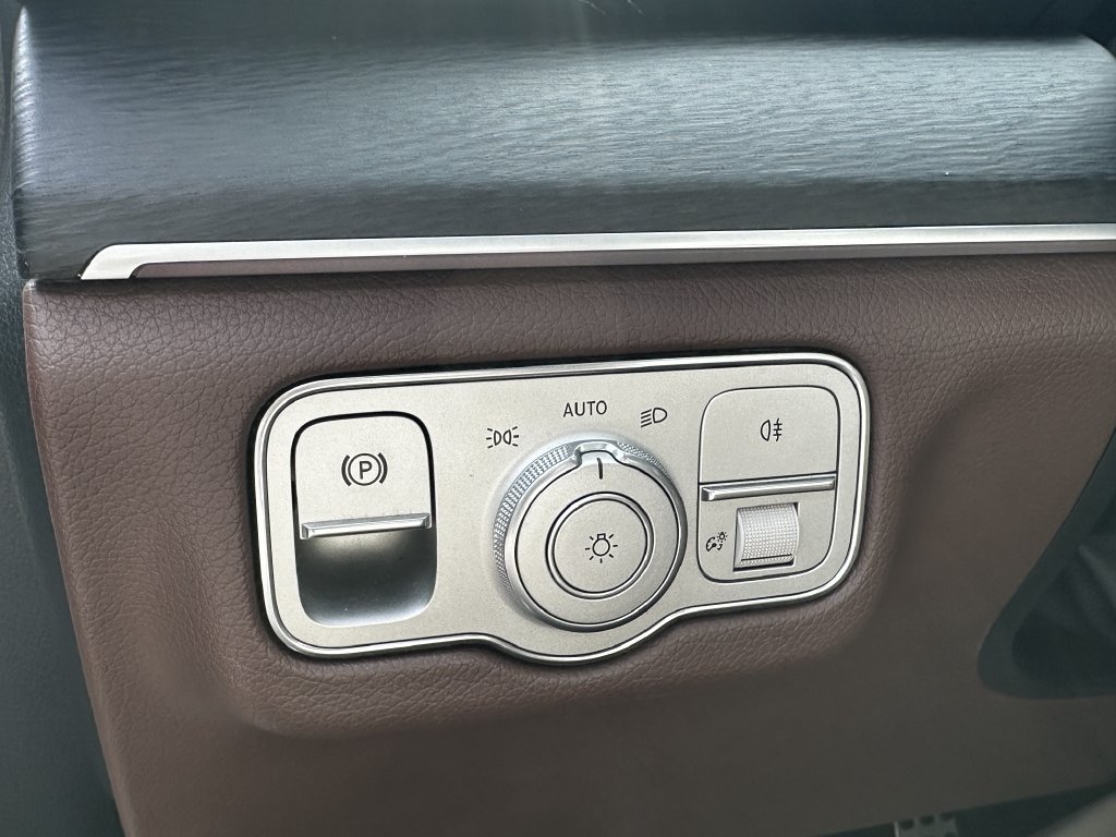 Certified 2024 Mercedes-Benz GLS 450 4MATIC image 34