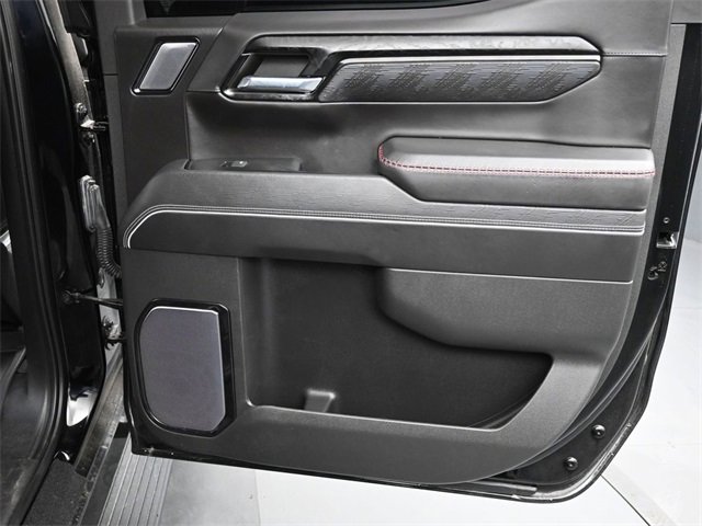 Used 2023 GMC Sierra 1500 AT4X image 23