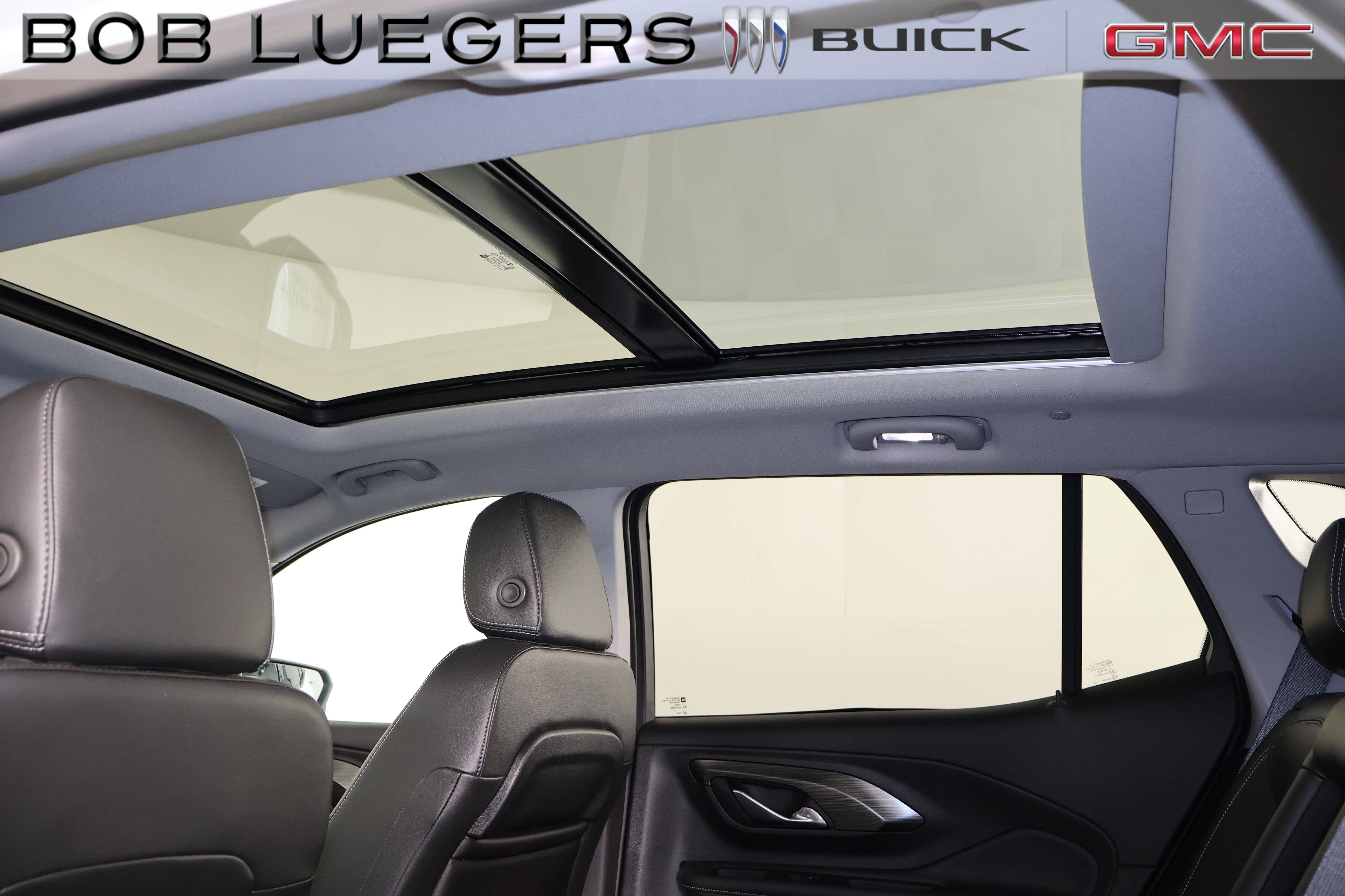Certified 2024 GMC Terrain SLT w/ LPO, Floor Liner Package AWD/4WD image 14