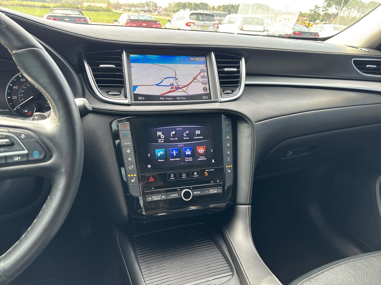 Used 2019 INFINITI QX50 Essential w/ Proactive Package AWD/4WD image 15
