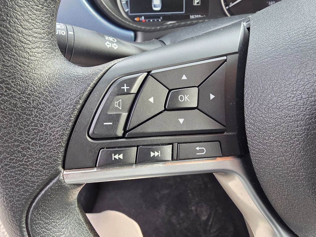 Used 2024 Nissan Versa SV w/ Trunk Package image 16