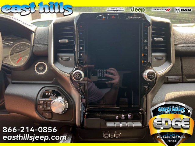 New 2026 RAM 1500 Laramie w/ Sport Appearance Package AWD/4WD image 8