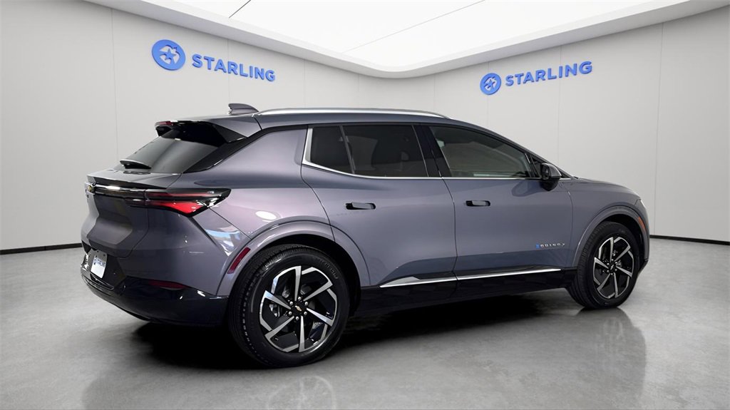 Used 2025 Chevrolet Equinox EV LT image 9