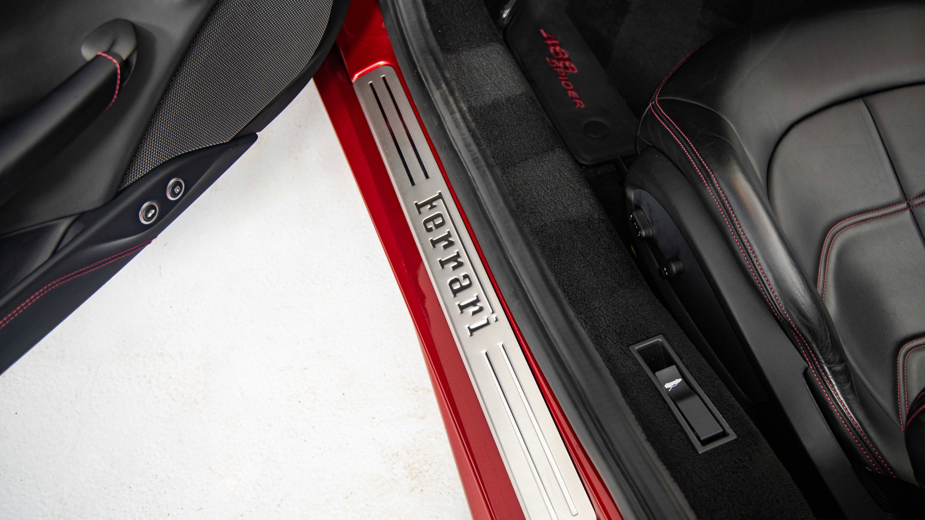 Certified 2018 Ferrari 488 Spider image 11