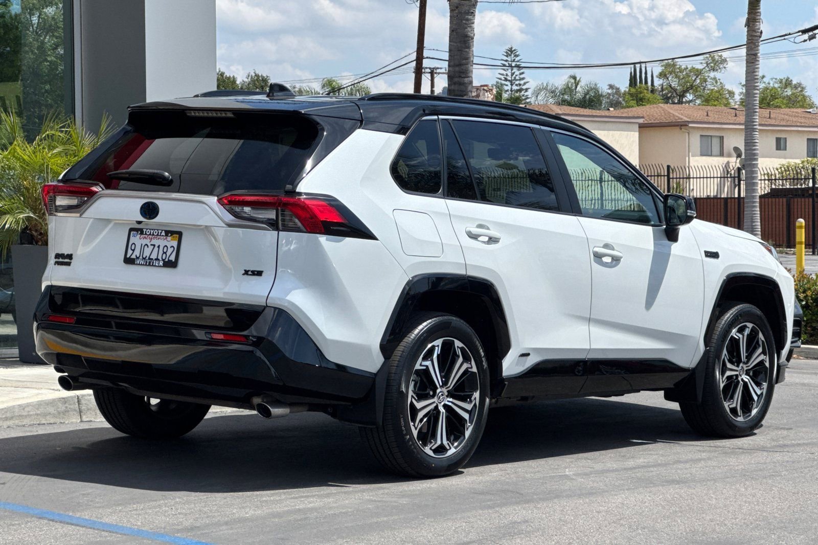 Certified 2023 Toyota RAV4 XSE w/ Weather Package image 5