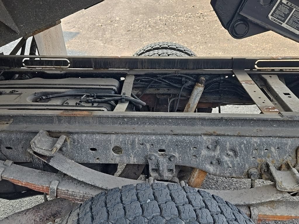 Used 2001 Ford F450 XL RWD image 21