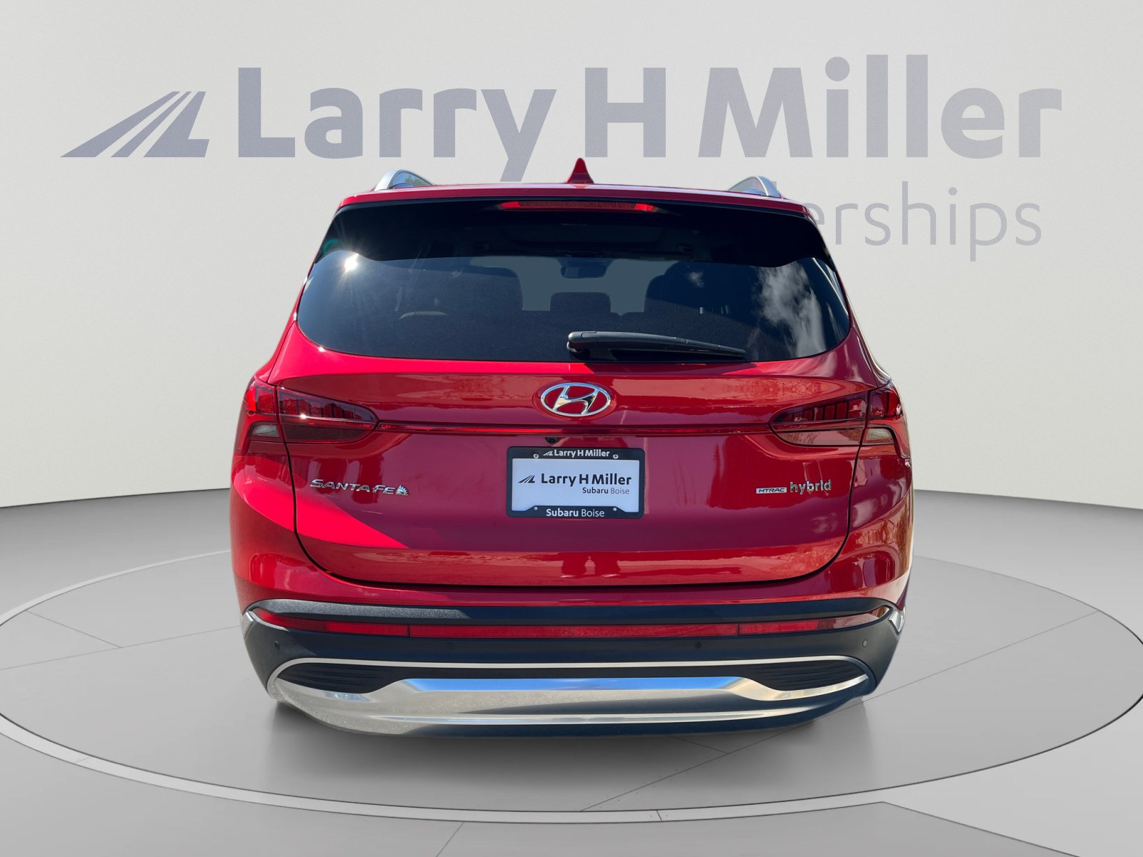 Used 2023 Hyundai Santa Fe Limited w/ Cargo Package AWD/4WD image 4