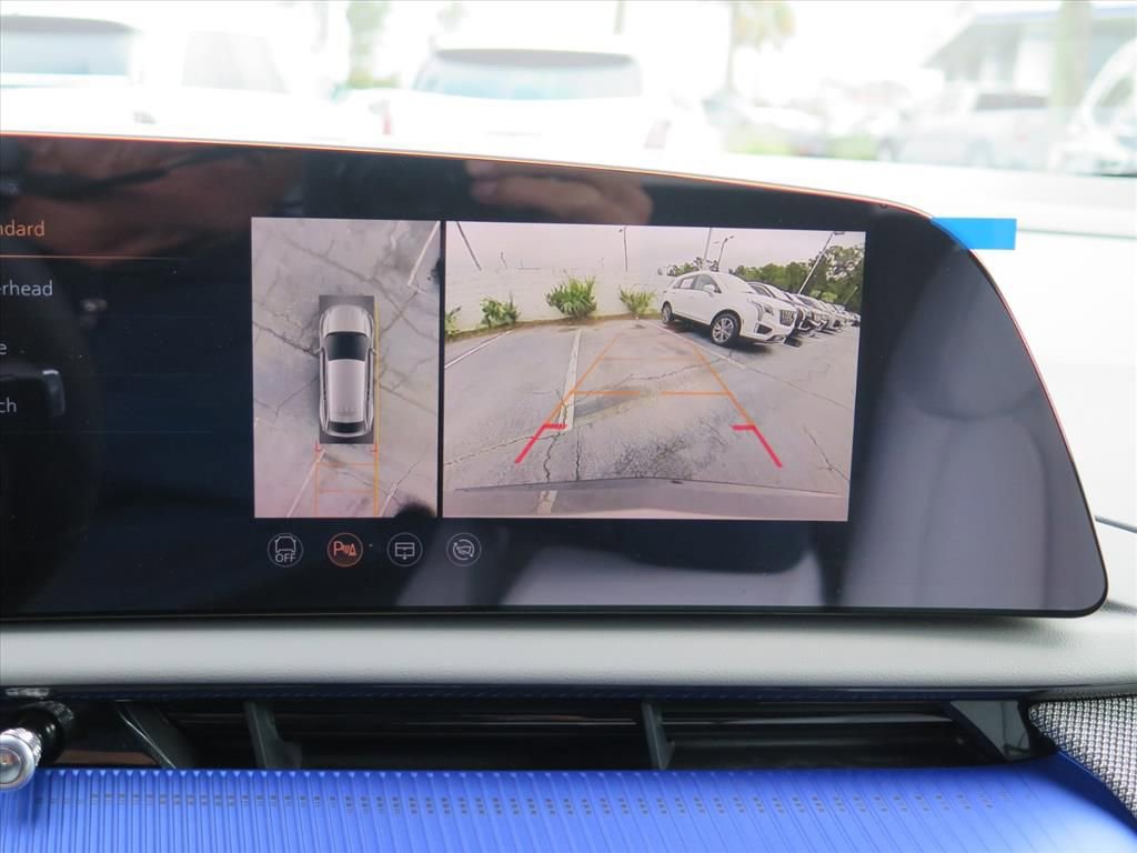 New 2025 Cadillac Optiq Sport 2 image 18