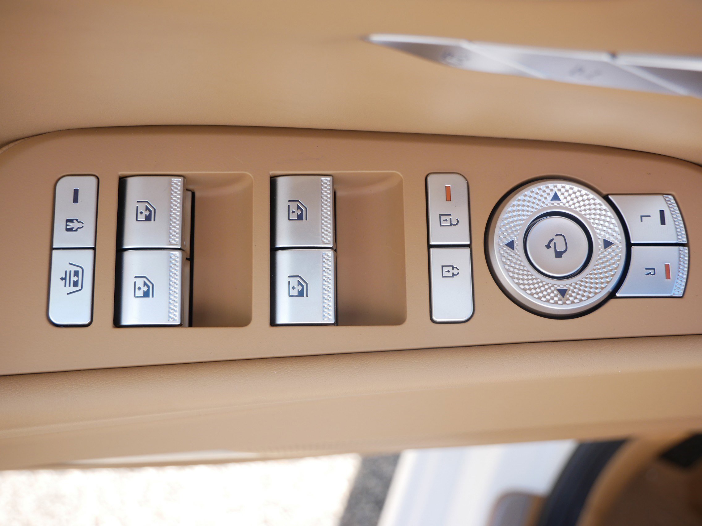 New 2025 Genesis G80 2.5T Advanced image 8