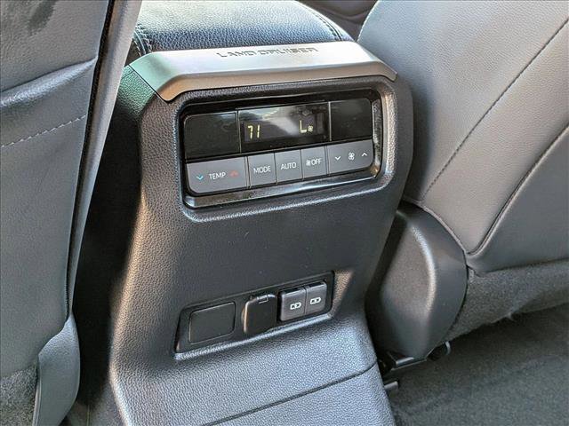 Used 2024 Toyota Land Cruiser image 18