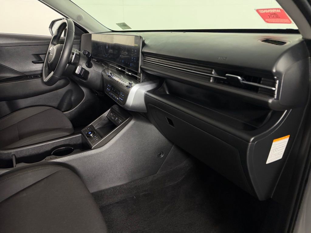 Used 2024 Hyundai Kona SEL image 31