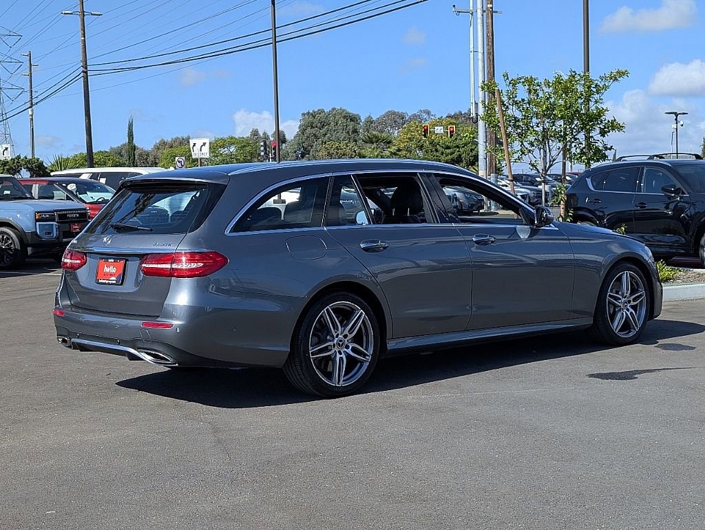 Used 2018 Mercedes-Benz E 400 4MATIC Wagon image 9