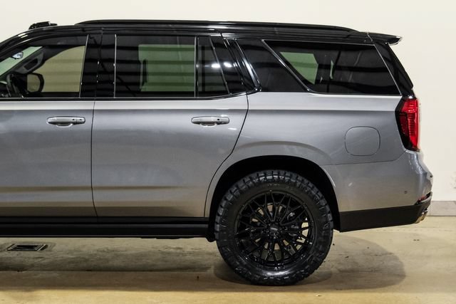 Used 2026 GMC Yukon AT4 w/ AT4 Premium Plus Package AWD/4WD image 43