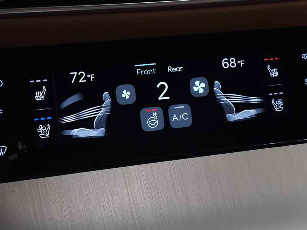New 2026 Genesis GV70 2.5T Advanced AWD/4WD image 28