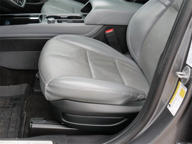 Used 2022 Lincoln Corsair AWD w/ Premium Package image 14