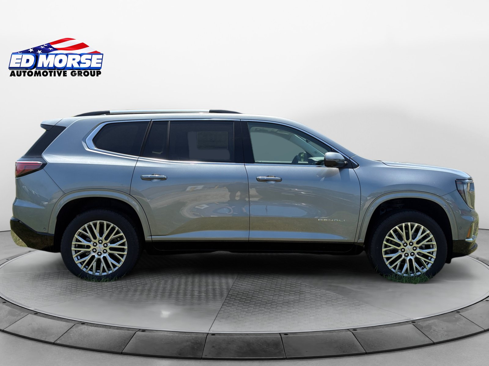 New 2026 GMC Acadia Denali w/ Super Cruise Package FWD image 6