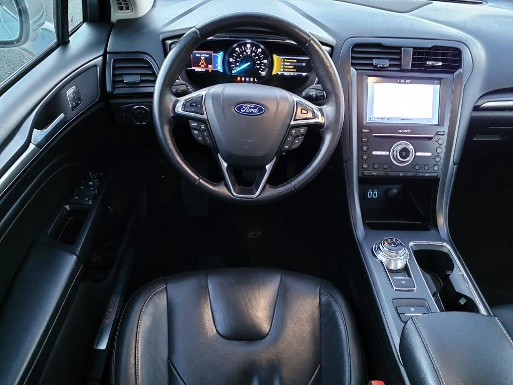 Used 2019 Ford Fusion Titanium image 7