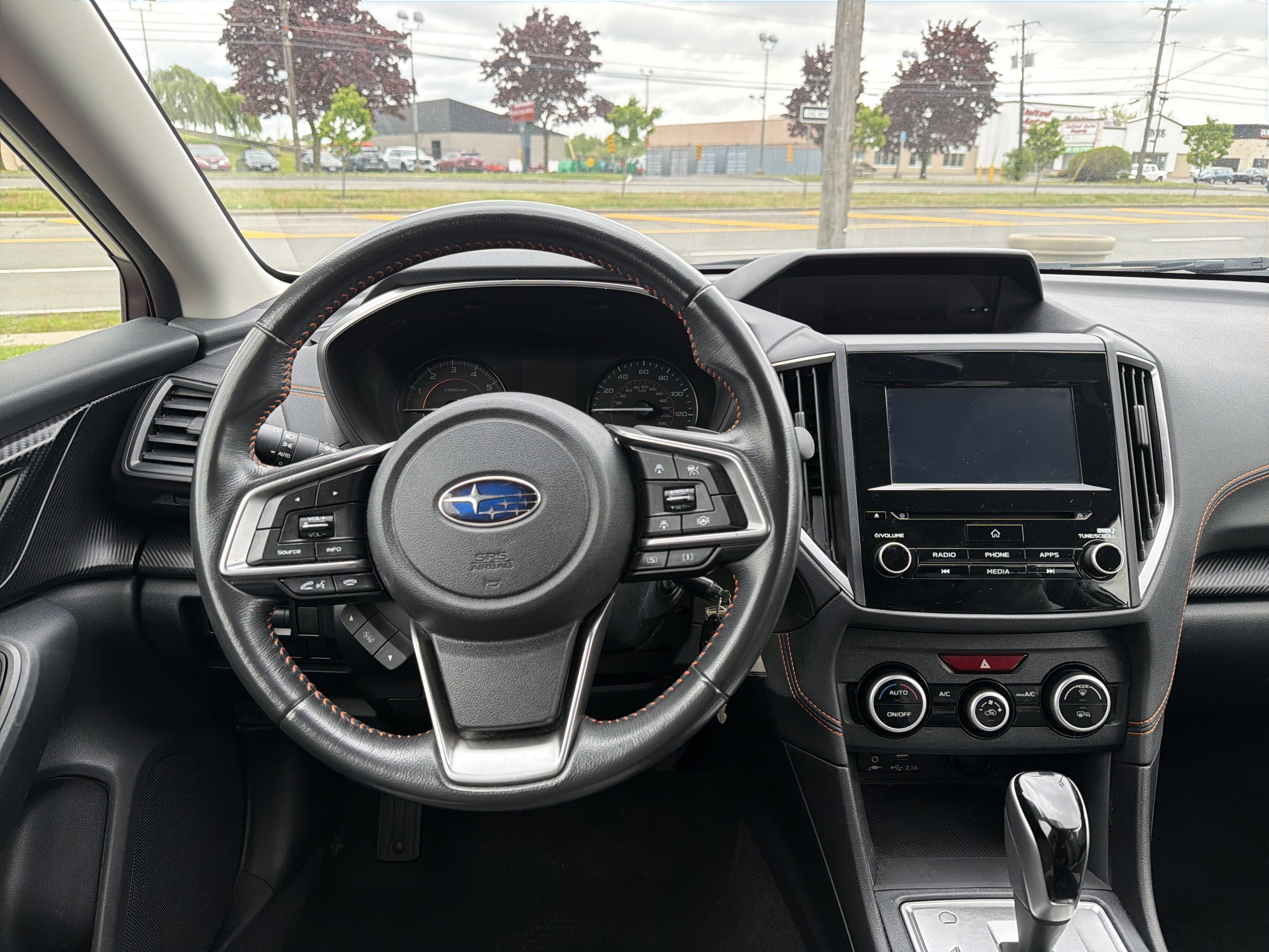 Used 2022 Subaru Crosstrek 2.0i Premium AWD/4WD image 11