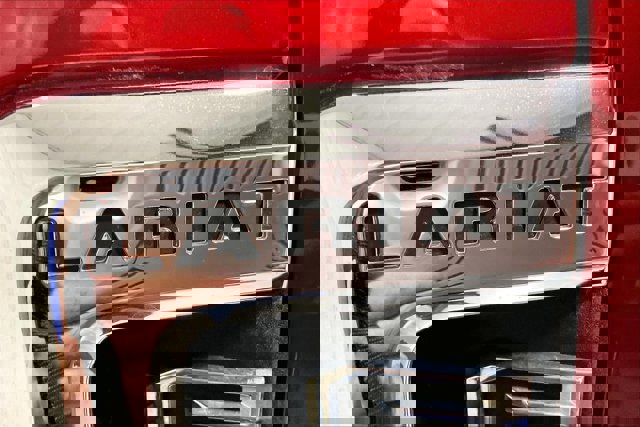 Used 2018 Ford F250 Lariat w/ Lariat Ultimate Package image 8