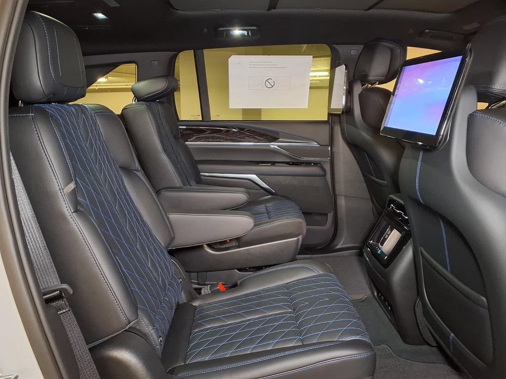 New 2026 Cadillac Escalade IQ Sport 1 AWD/4WD image 7