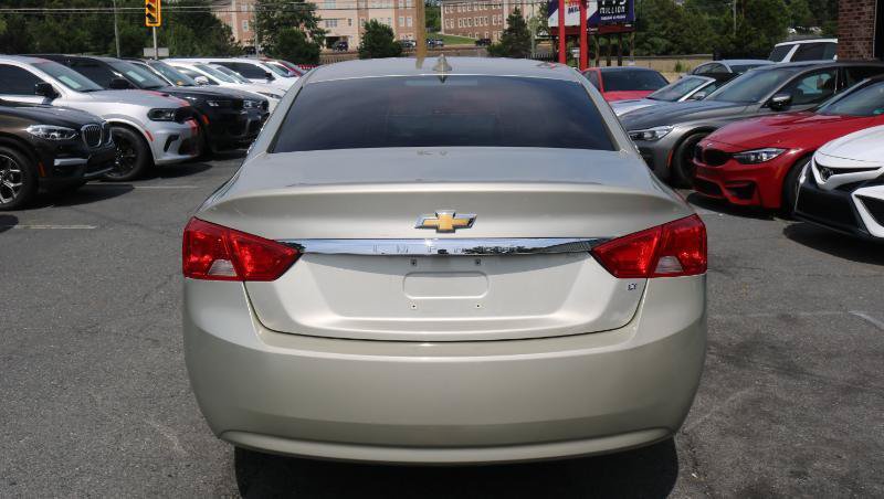 Used 2015 Chevrolet Impala LT FWD image 6