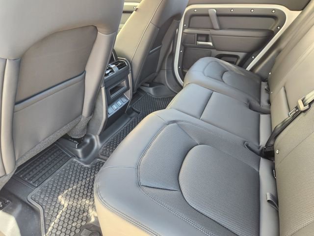 Used 2026 Land Rover Defender 110 S image 20
