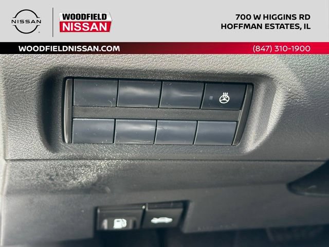Certified 2023 Nissan Kicks SR w/ SR Premium Package FWD image 21