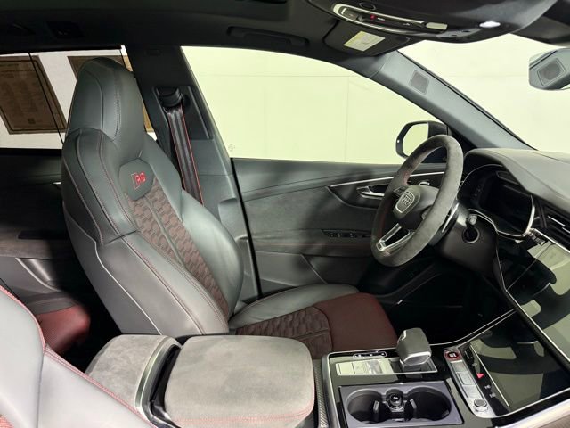 Used 2026 Audi RS Q8 performance AWD/4WD image 31