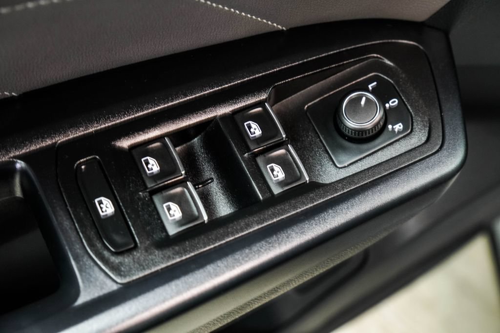 Used 2021 Volkswagen Atlas SE FWD image 41