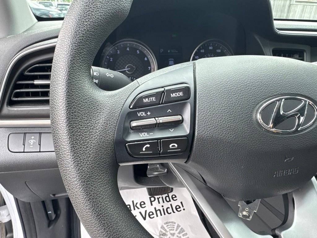 Used 2020 Hyundai Elantra SE w/ Cargo Package (C1) FWD image 15