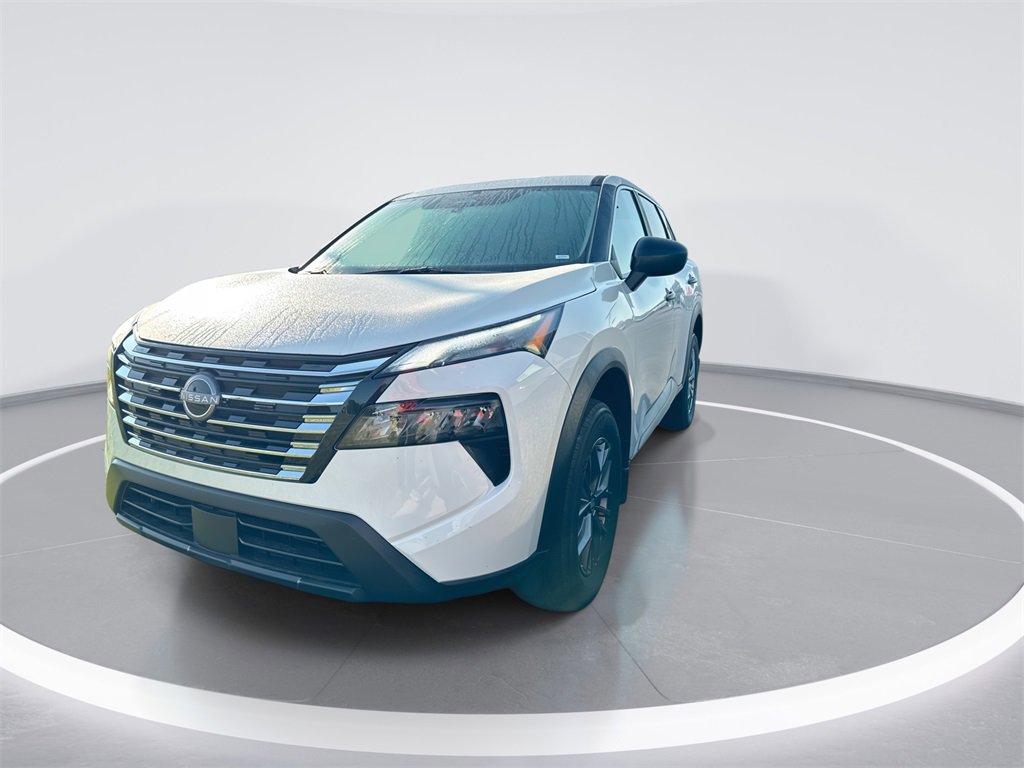 New 2026 Nissan Rogue S image 4