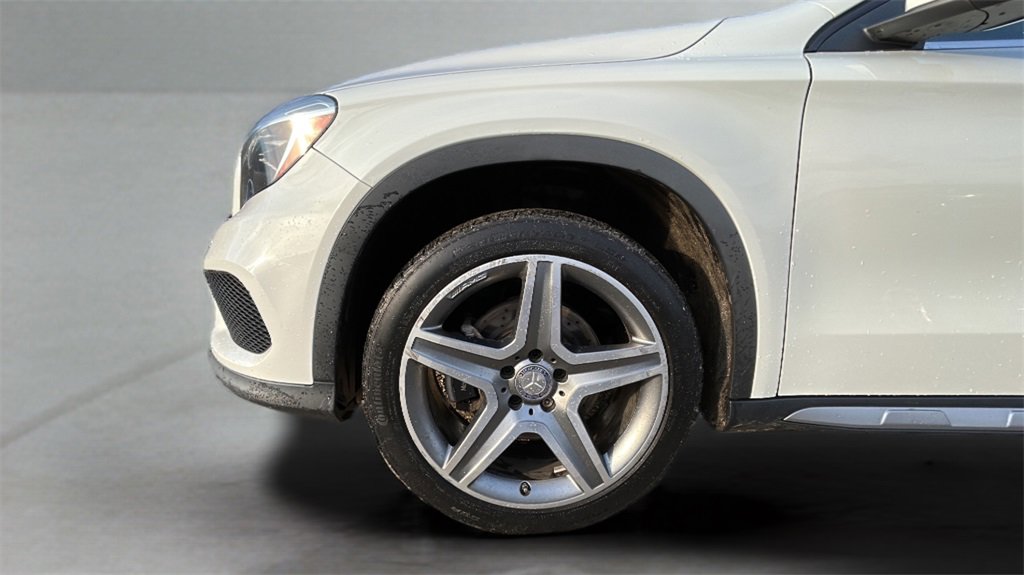 Used 2015 Mercedes-Benz GLA 250 4MATIC image 9