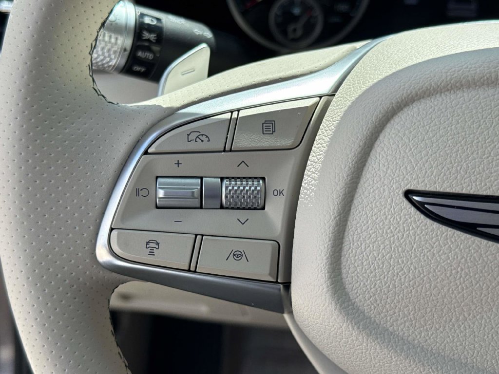 Used 2026 Genesis G70 2.5T Prestige RWD image 25