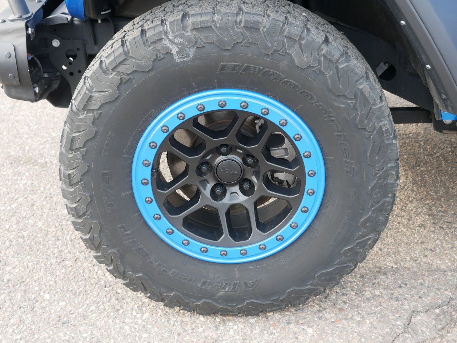 Used 2022 Jeep Wrangler Unlimited Rubicon w/ Cold Weather Group image 11