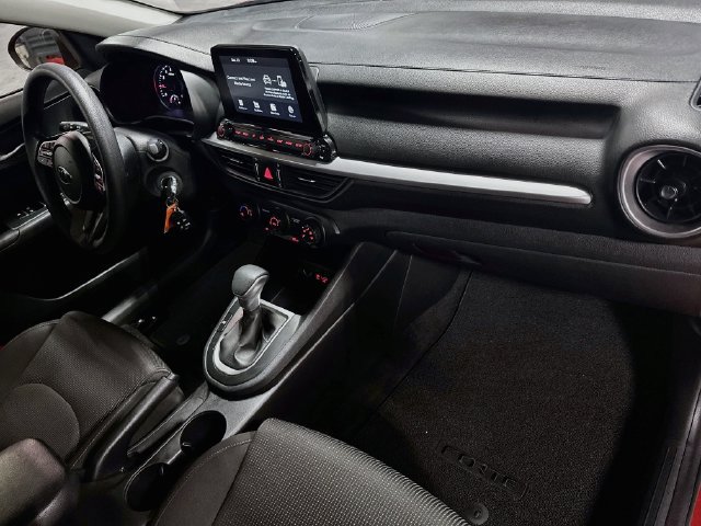 Used 2020 Kia Forte LXS FWD image 27