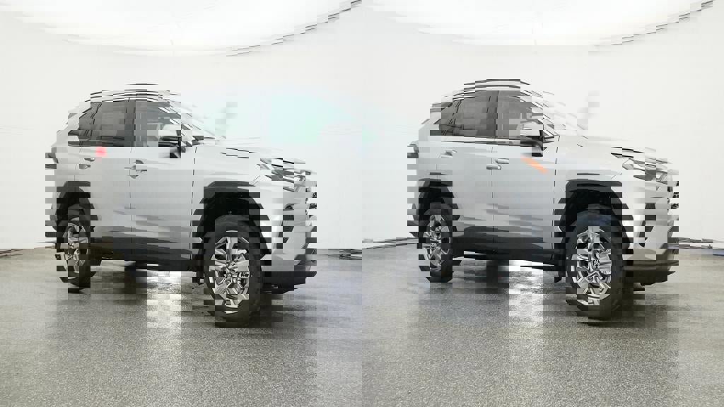 New 2025 Toyota RAV4 XLE image 28