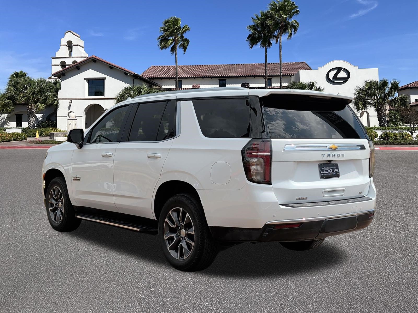 Used 2024 Chevrolet Tahoe LT w/ Luxury Package RWD image 4