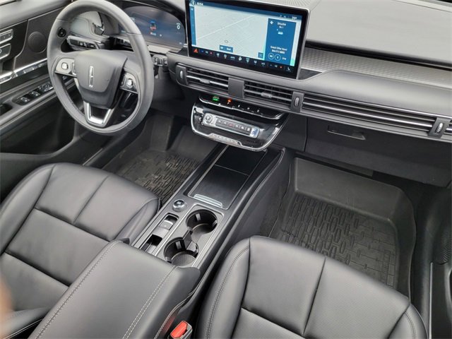 Certified 2024 Lincoln Corsair AWD w/ Equipment Group 101A image 39