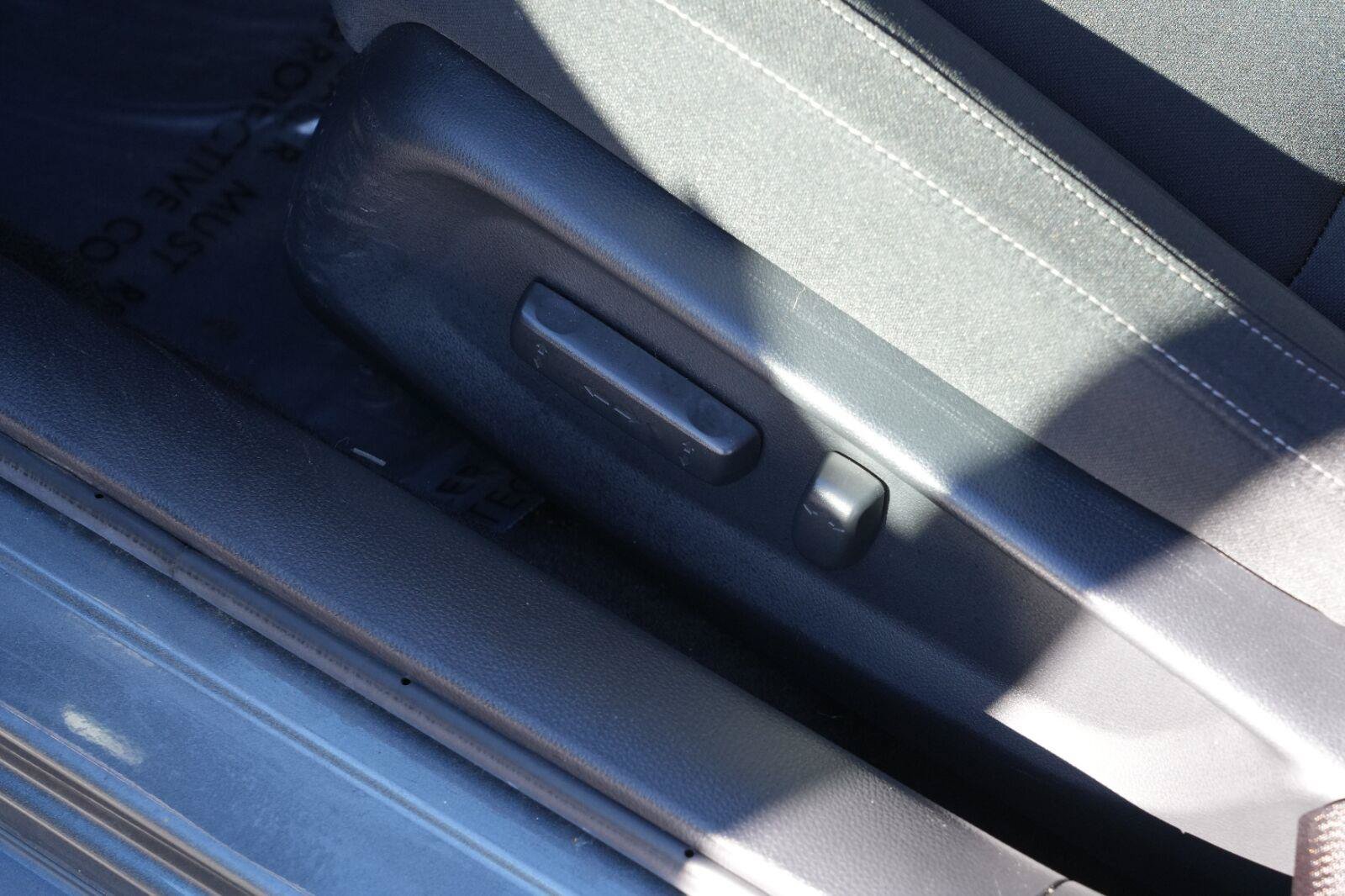 Used 2020 Honda Civic EX image 13