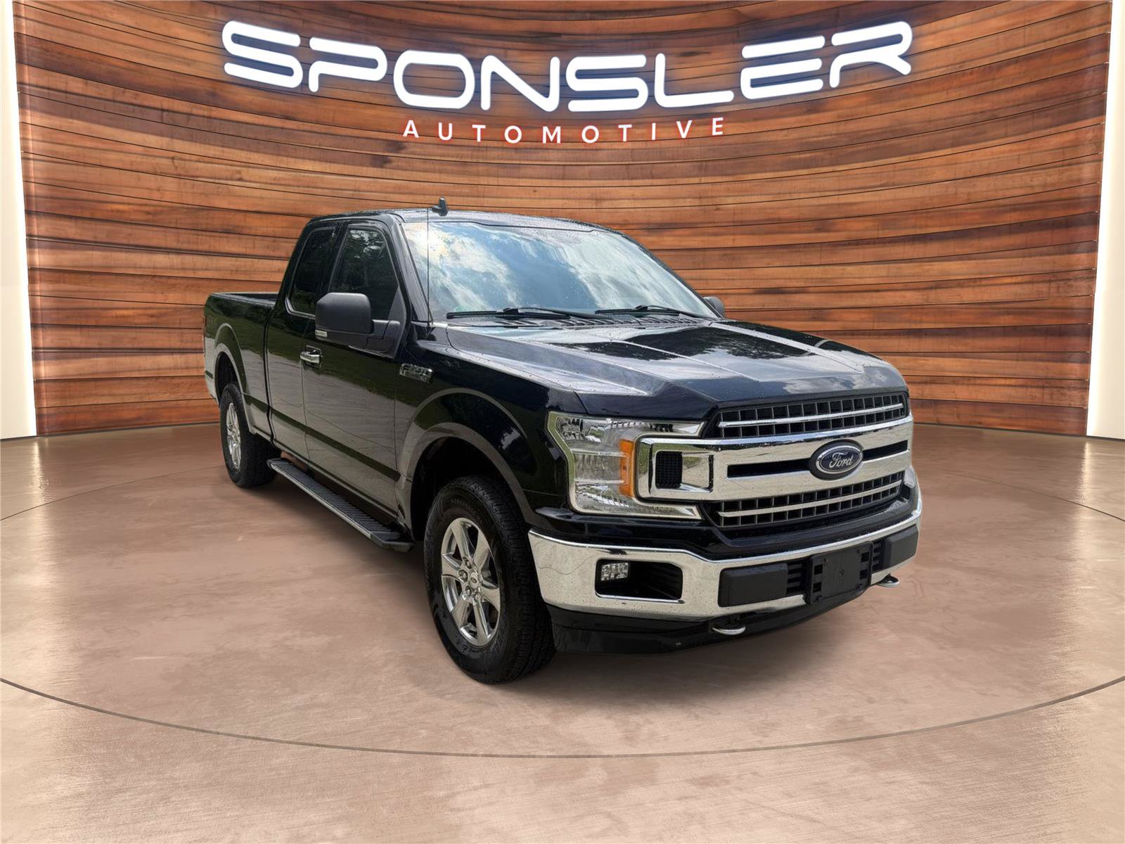 Used 2019 Ford F150 XLT w/ Equipment Group 302A Luxury AWD/4WD image 9